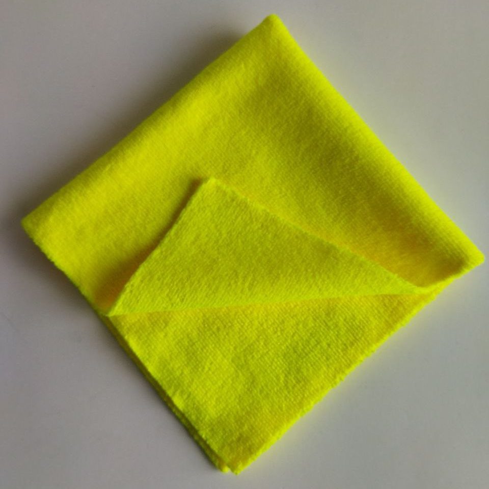 PANO MICROFIBRAS SEM COSTURAS AMARELO